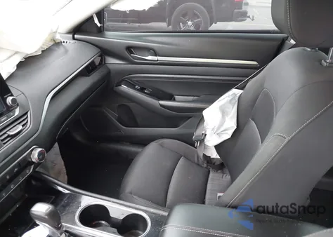 2021 Nissan Altima Sv Fwd z USA, uszkodzony, nr VIN 1N4BL4DV6MN325733